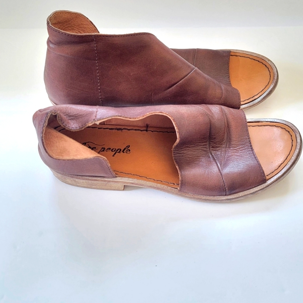 Free People Mont Blonc Sandals 39  8.5/9